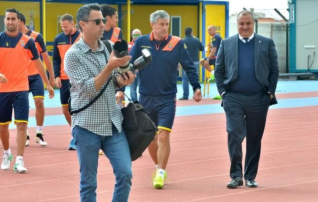 CAMPO EL HORNILLO PRIMER ENTRENAMIENTO UD LAS ...