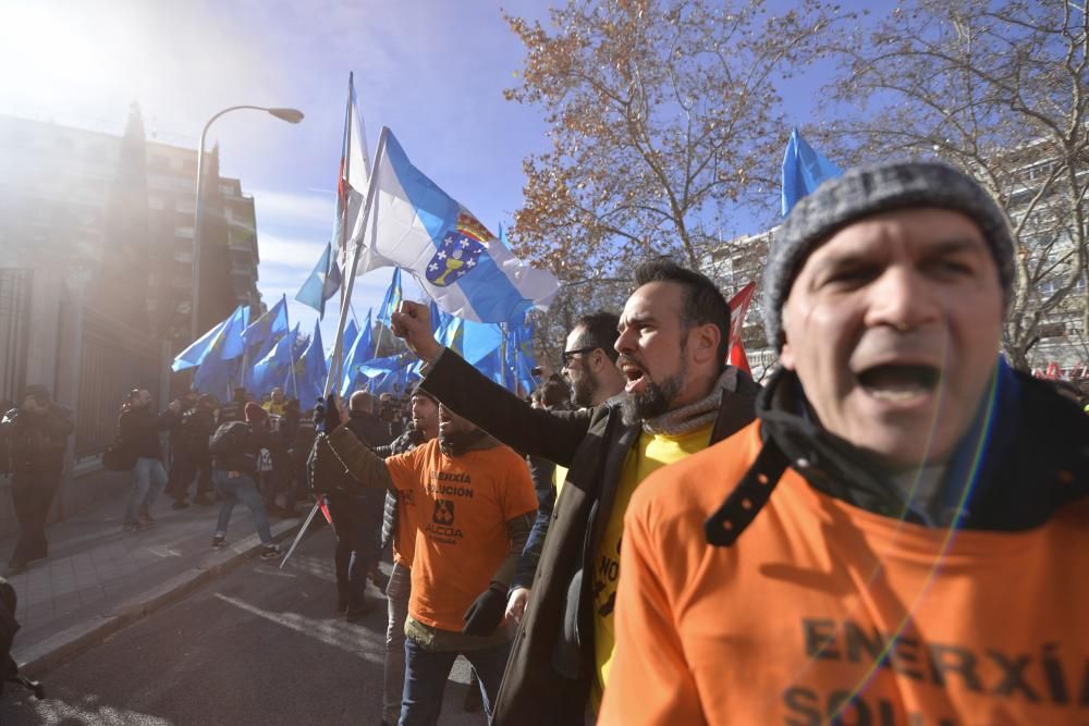 Manifestación de trabajadores de Alcoa en Madrid