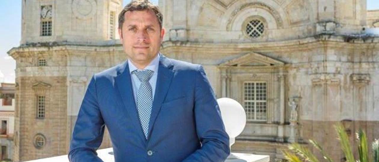 Alejandro Varela: «El duelo entre Hércules y Cádiz debería ser en Primera»