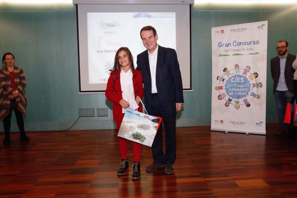 Los premiados del certamen 'Cíes, o paraíso de todos'