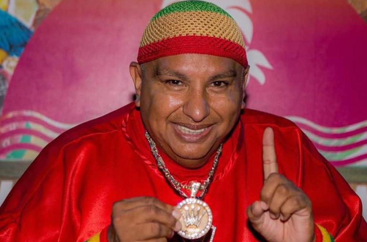 El artista King África es uno de los protagonistas del Carnaval de Día que se celebra mañana en Vecindario.