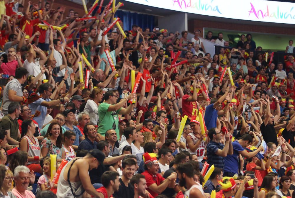 La selección vence a Venezuela en su último amistoso en España a nueve días del Eurobásket, con Pau y Marc campando a sus anchas y liderando al equipo de Scariolo en Málaga: 90-62