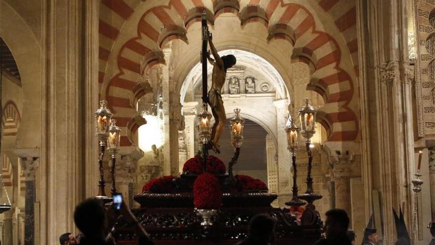 El obispo de Córdoba califica la nueva Semana Santa como &quot;espléndida&quot;