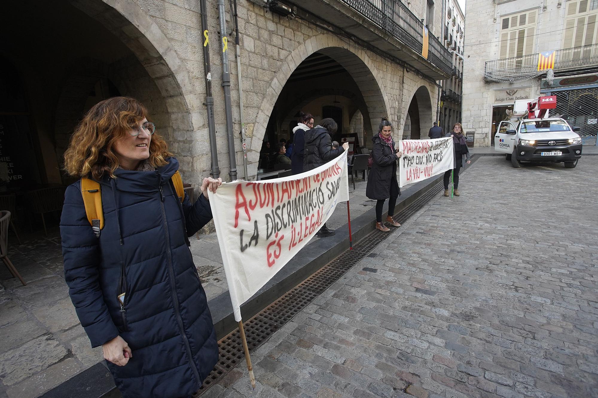 La Policia Municipal es torna a manifestar abans del ple de Girona