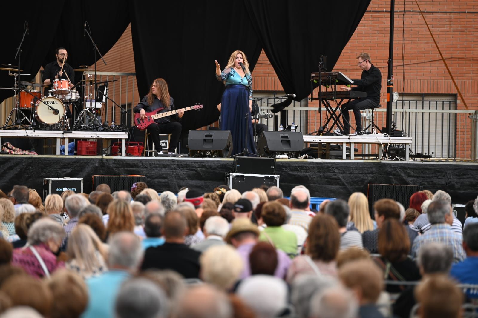 Las fotos del tributo a Rocío Jurado en el día de los mayores de las fiestas de Almassora