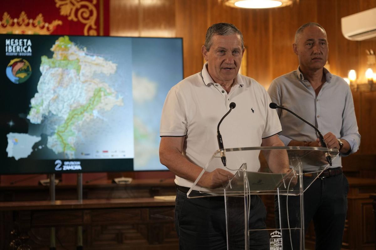 ENTREGA PLACAS MARCA RESERVA DE LA BIOSFERA TRANSFRONTERIZA