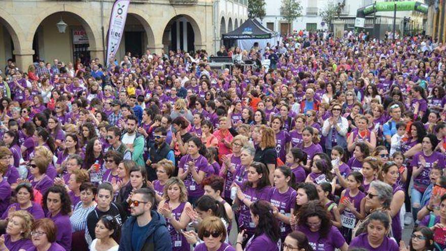 La carrera de la mujer será el 9 de marzo y cantará Hugo Salazar