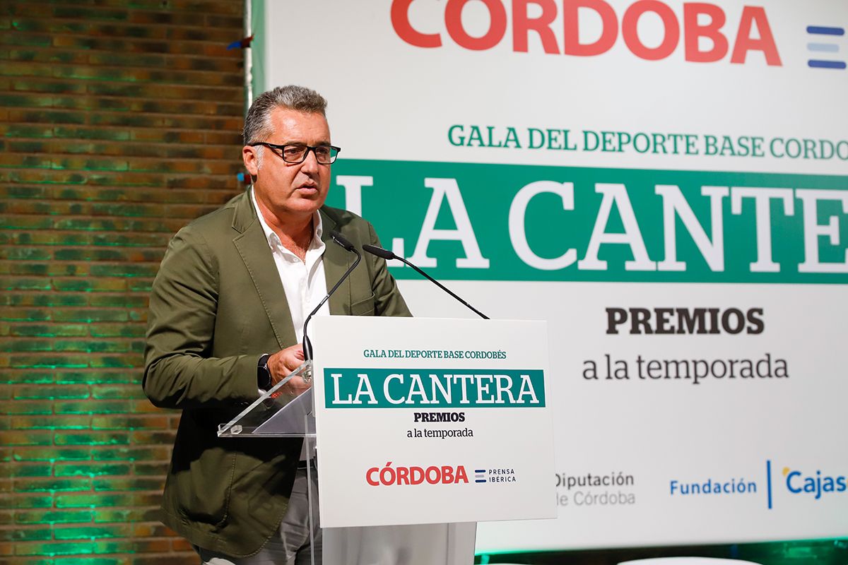 'La Cantera' premia a los referentes del deporte base