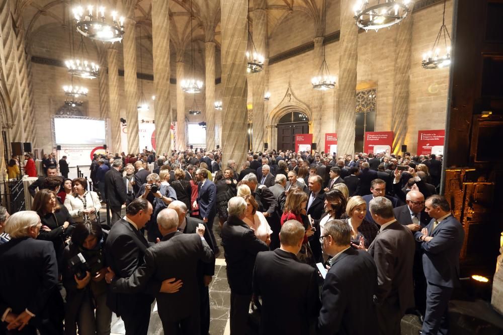 Asistententes al acto de entrega de premios.