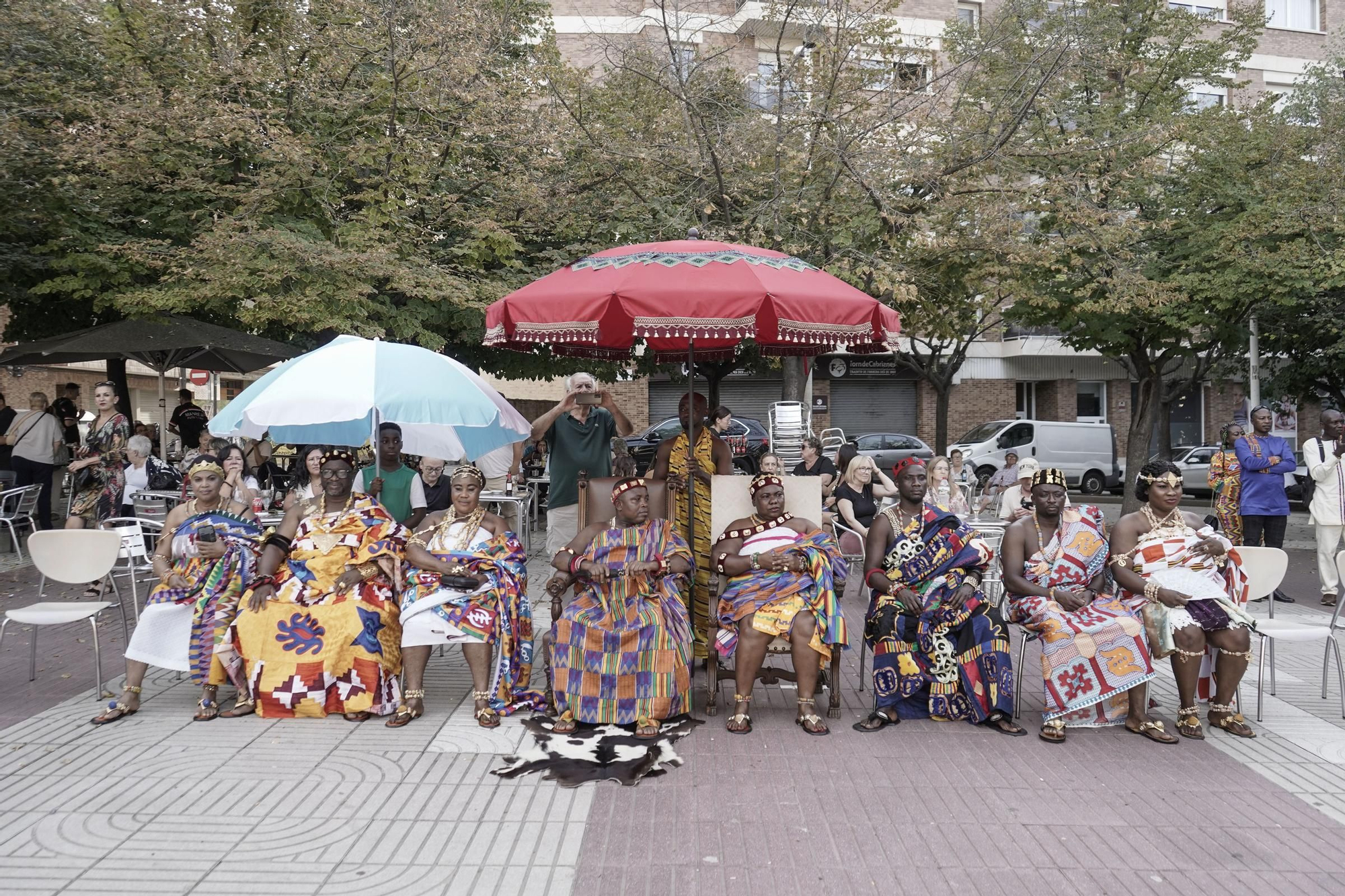 Totes les imatges de la festa solidària de la comunitat de Ghana