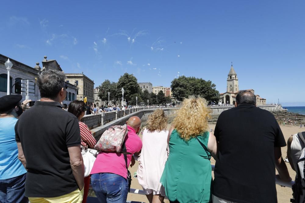 La danza prima y el Restallón en Gijón