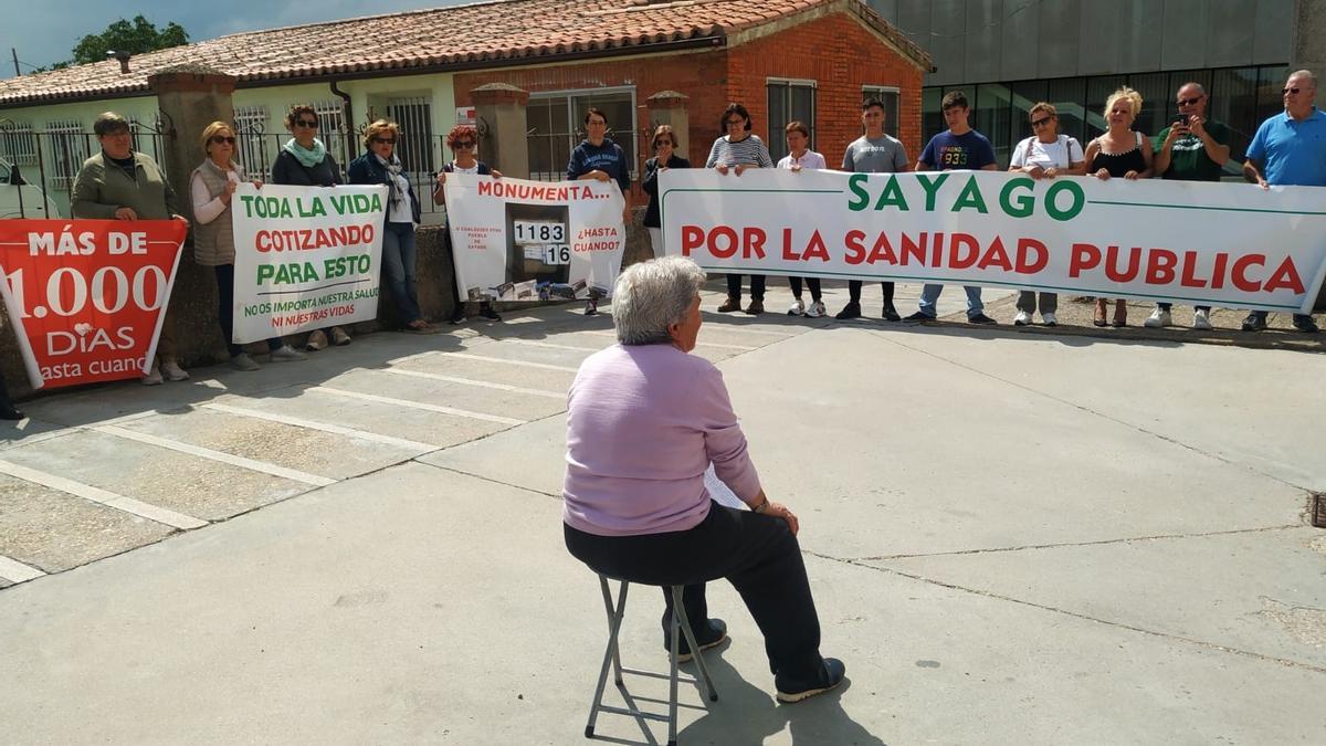 Concentración número 91 por la sanidad en Sayago