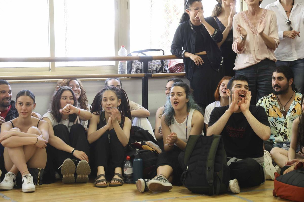 La danza se refugia en Alicante del terremoto de Turquía