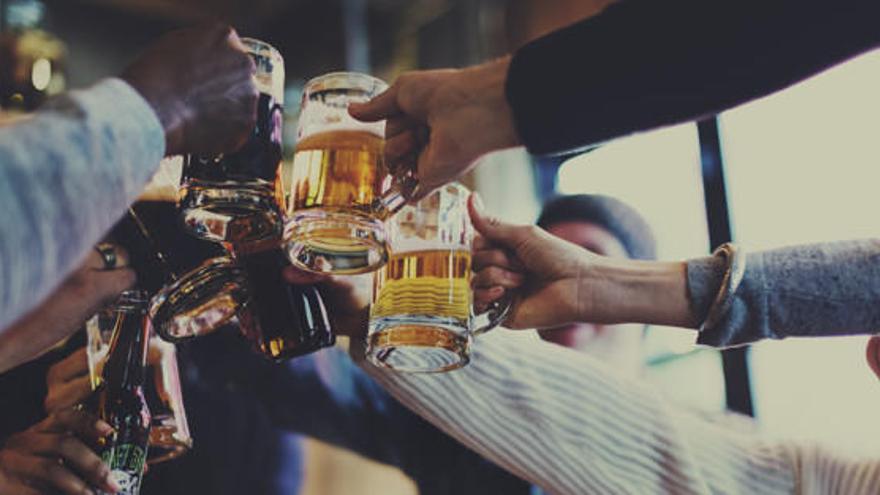 Un estudio revela que la cerveza no provoca gases