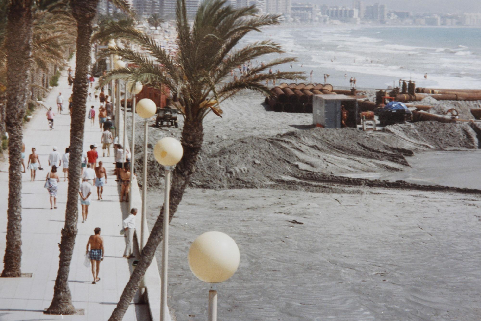 Así era la playa de San Juan antes y después de la regeneración de arena del año 1991