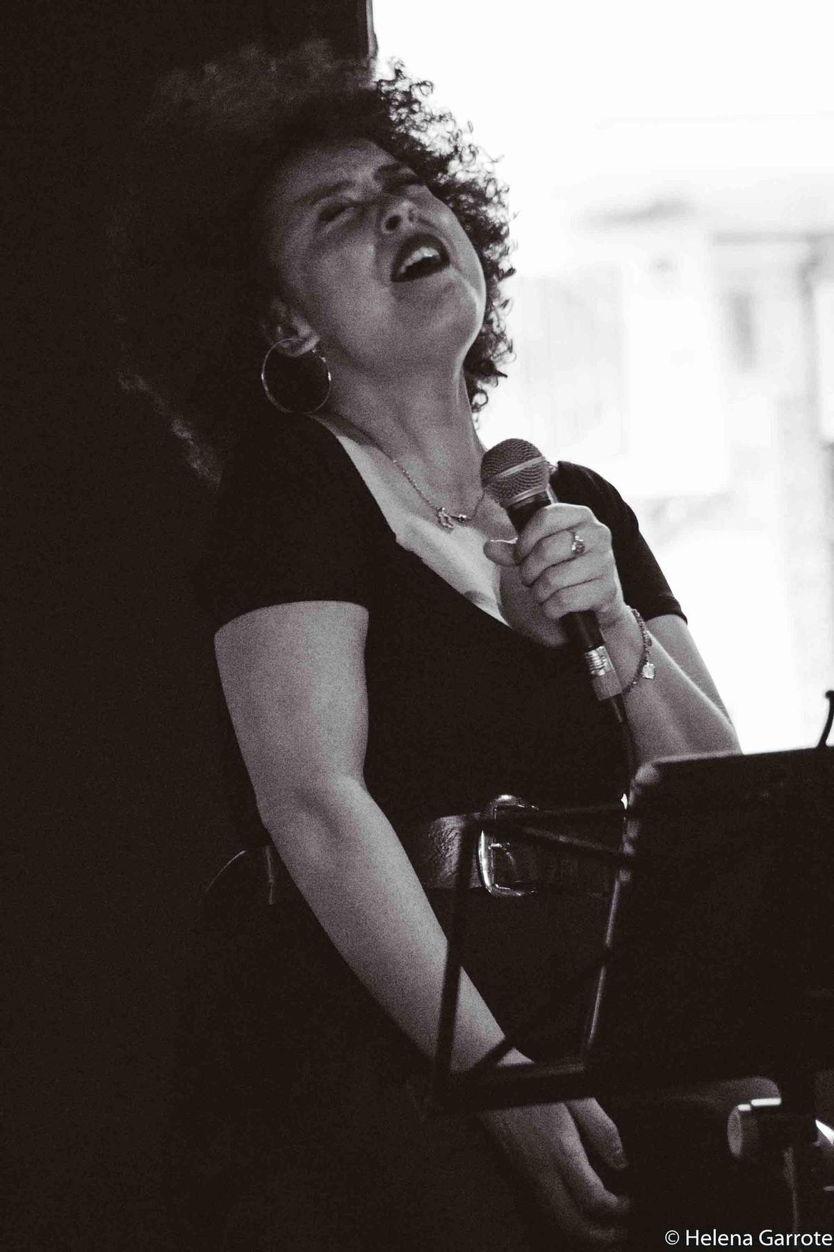 Klaud Gandia y Simone Catelacci protagonizan la noche de JazzDay en Life Shisha Lounge