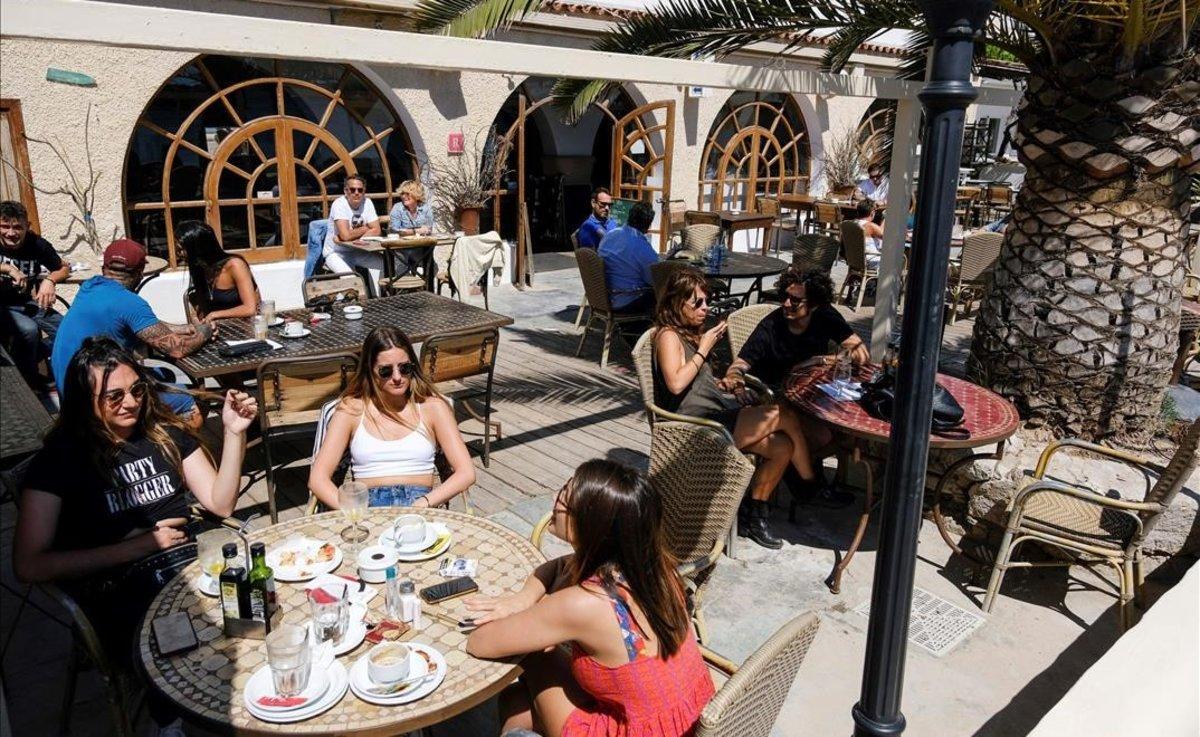 zentauroepp53380815 ibiza bar200701093436