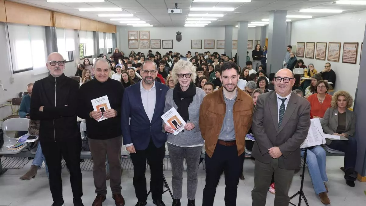 Reencontro con Begoña Caamaño, a nena que perdeu un zapato no Calvario