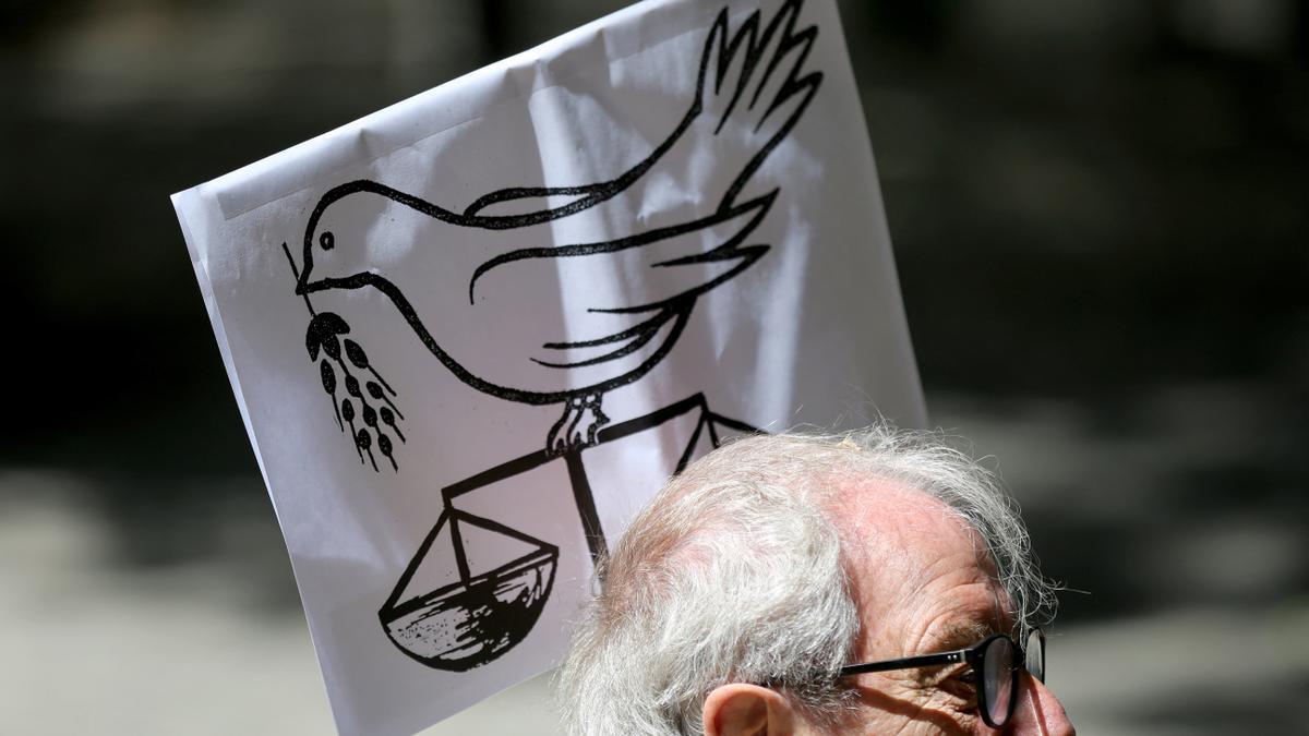 Varios miles de personas protestan contra la OTAN en Madrid