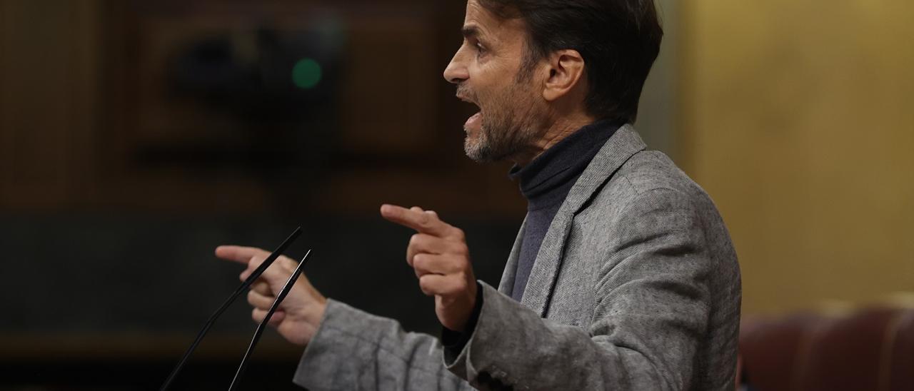 El dirigente de los Comuns, Jaume Asens, en una intervención en el Congreso de los Diputados
