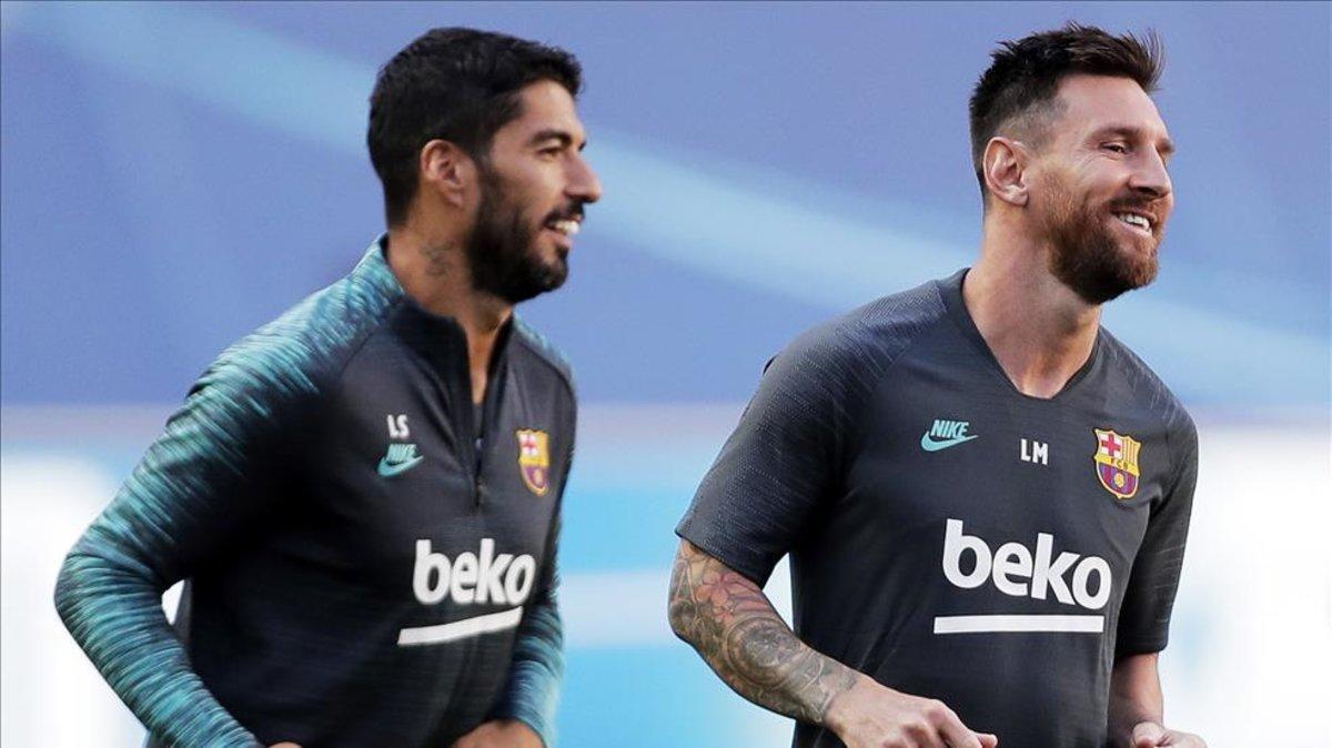 Luis Suárez y Leo Messi, en un entrenamiento del Barcelona