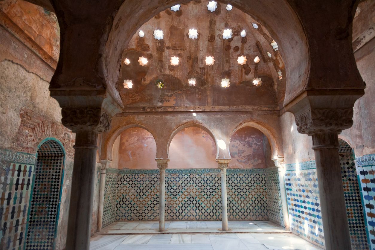 El Hammam Al Ándalus imita los antiguos baños árabes de la Alhambra