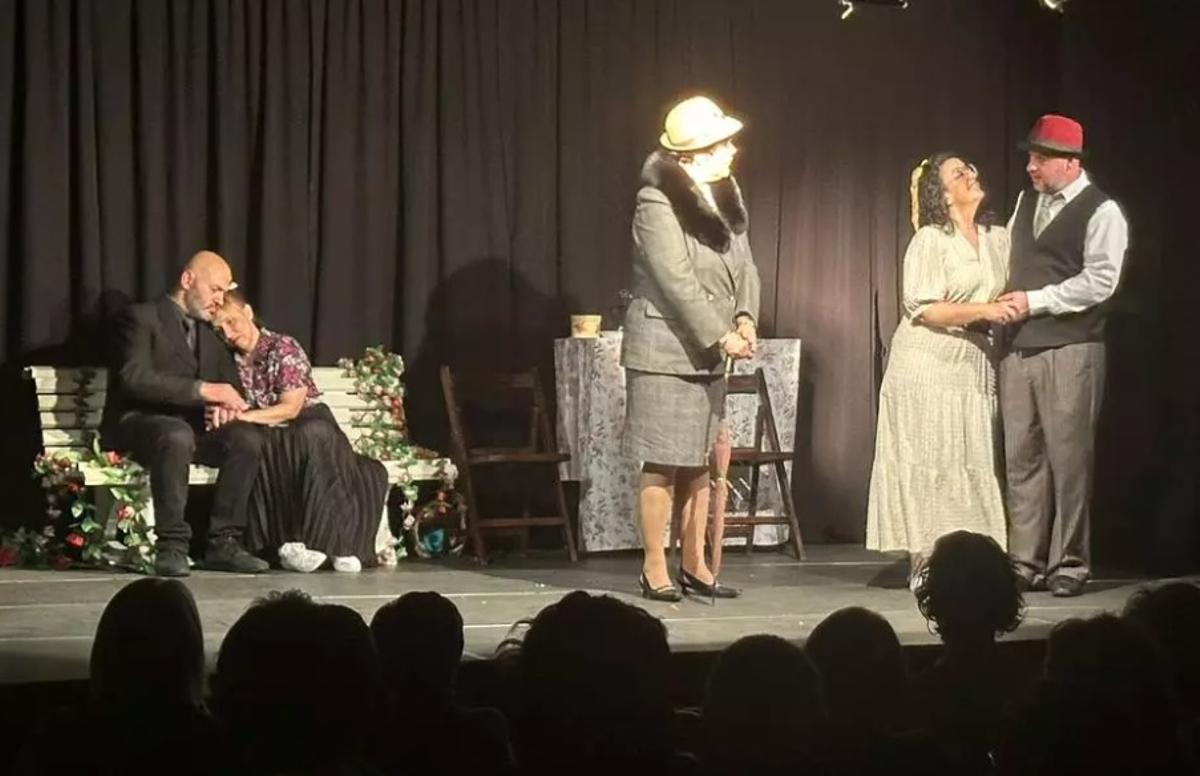 Una representació teatral a Llívia