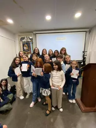 La Falla Cronista se alza con el mejor 'llibret' de Torrent en la Gala Literaria