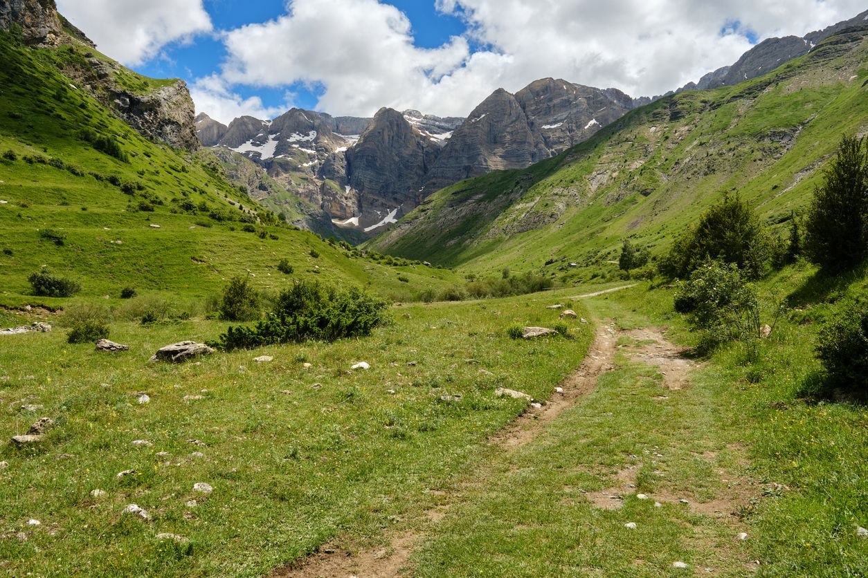 Parte de la ruta en el valle de la Ripera