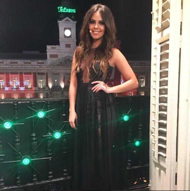 Cristina Pedroche, con vestido de Charo Ruiz en las Campanadas de 2014