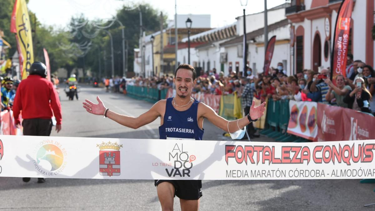 Las imágenes de la Media Maratón de Almodóvar
