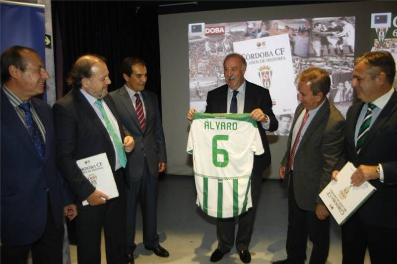 La presentación del libro 'Córdoba CF. 60 años de historia', en imágenes