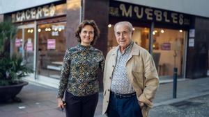 La plaça de la Revolució recull els mobles