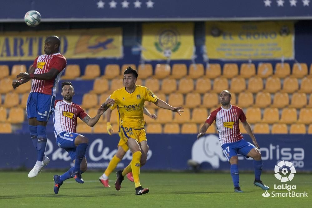 Partido de fútbol: Alcorcón-Sporting de Gijón