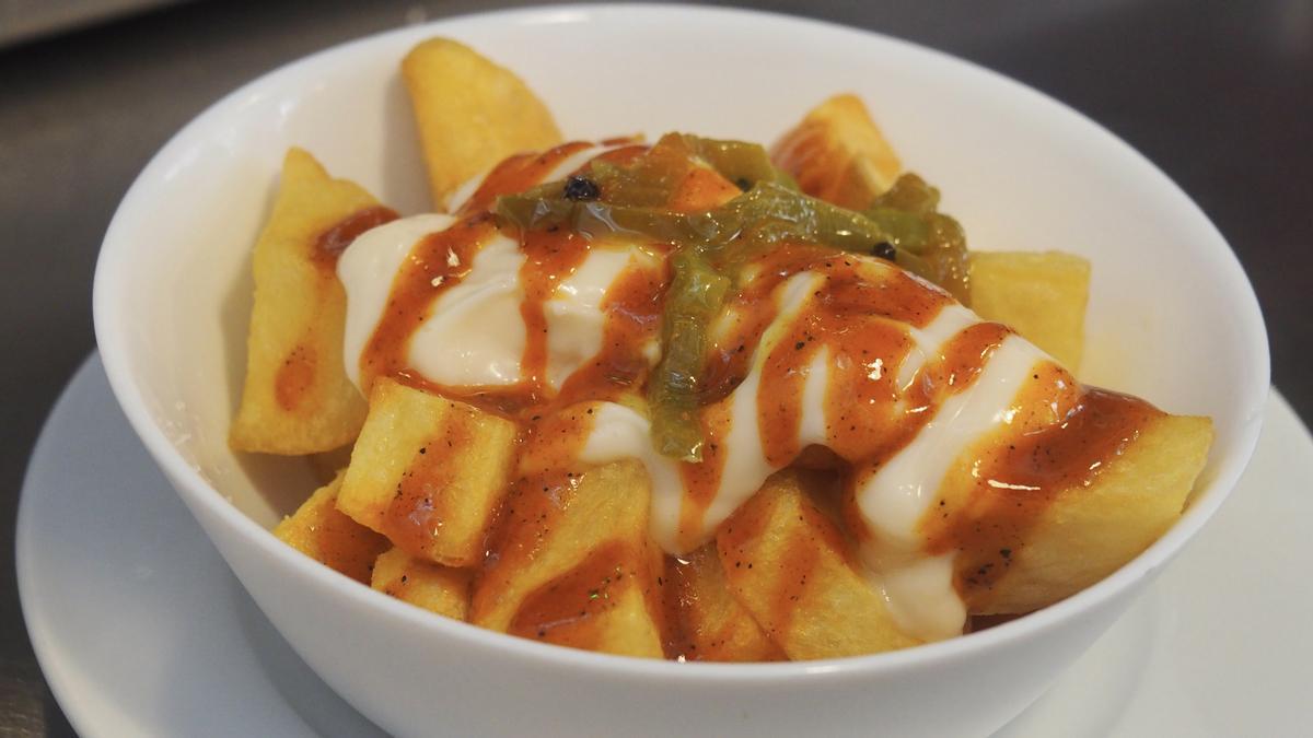 Las patatas bravas de Senyor Vermut (Barcelona).