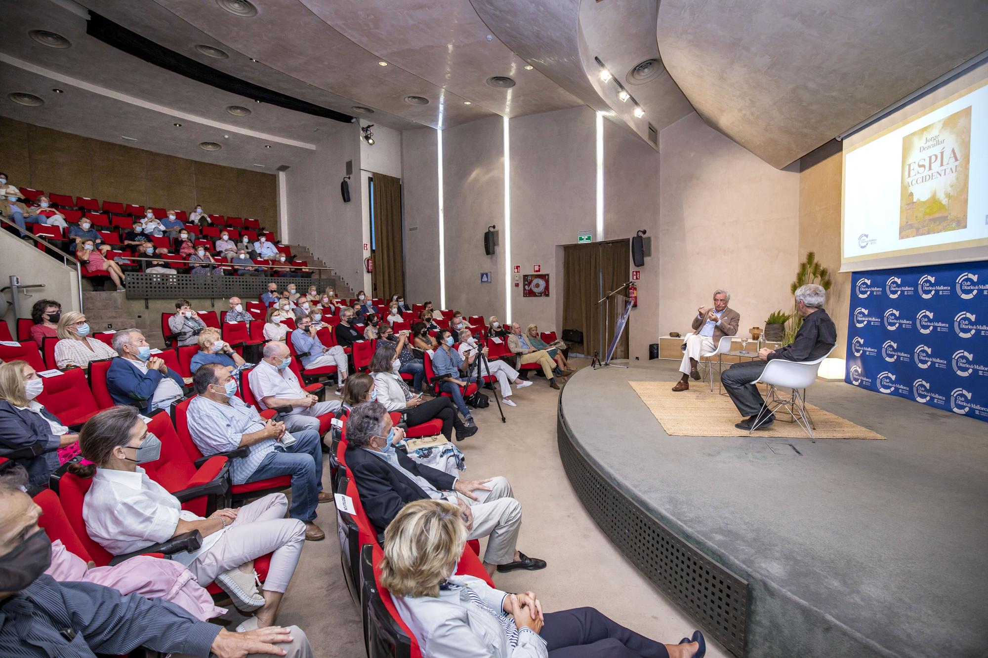 Jorge Dezcallar: «No puedes exportar democracia a unas mentalidades que  no están preparadas»