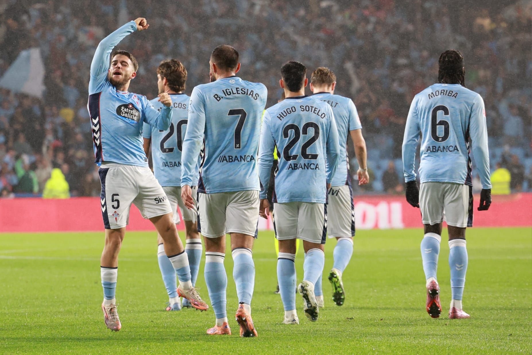 Partido de la jornada 12 de LaLiga entre el Celta y el Barcelona disputado en el estadio de Balaídos