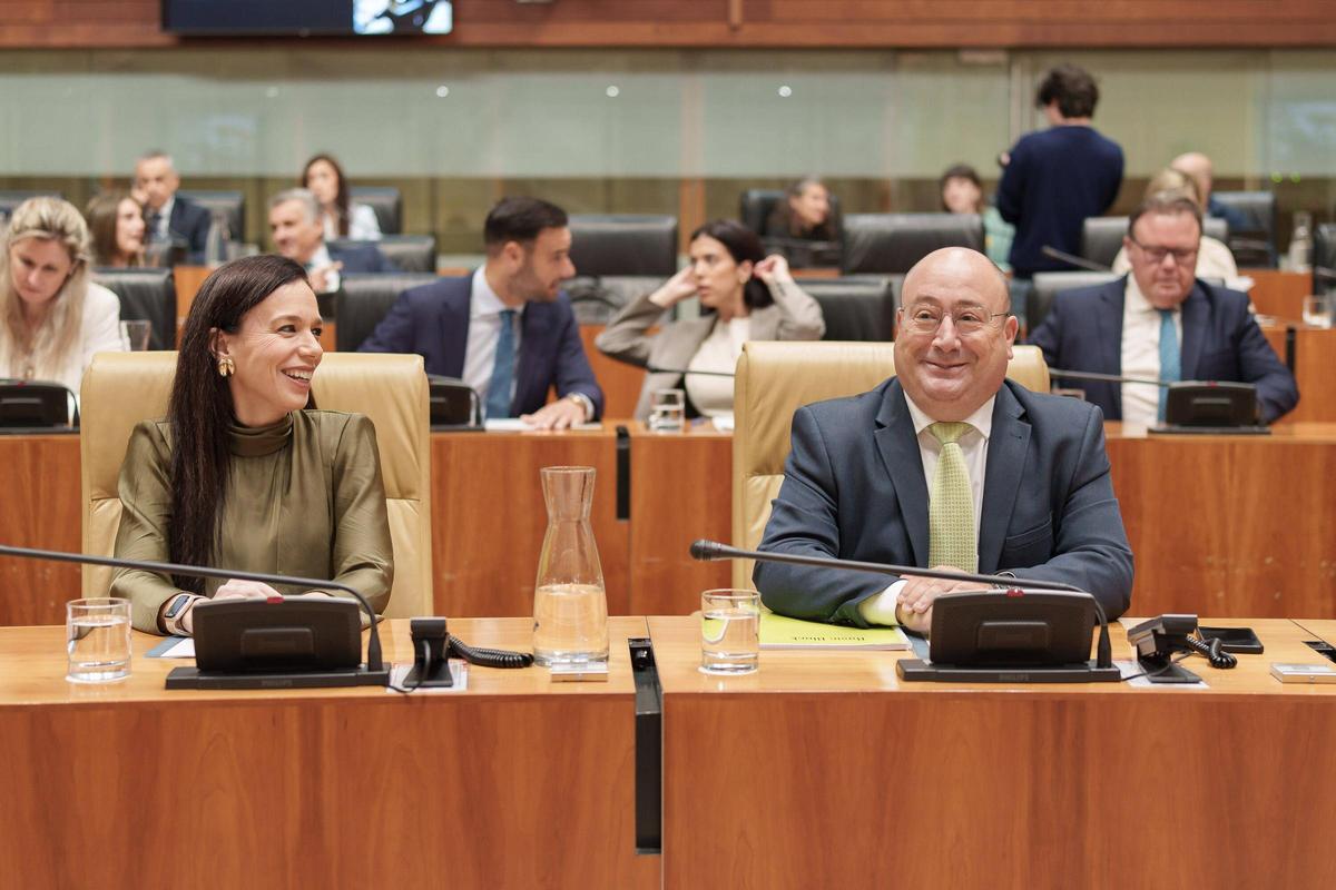 Fotogalería | Primer pleno de la nueva Legislatura en la Asamblea de Extremadura, en imágenes
