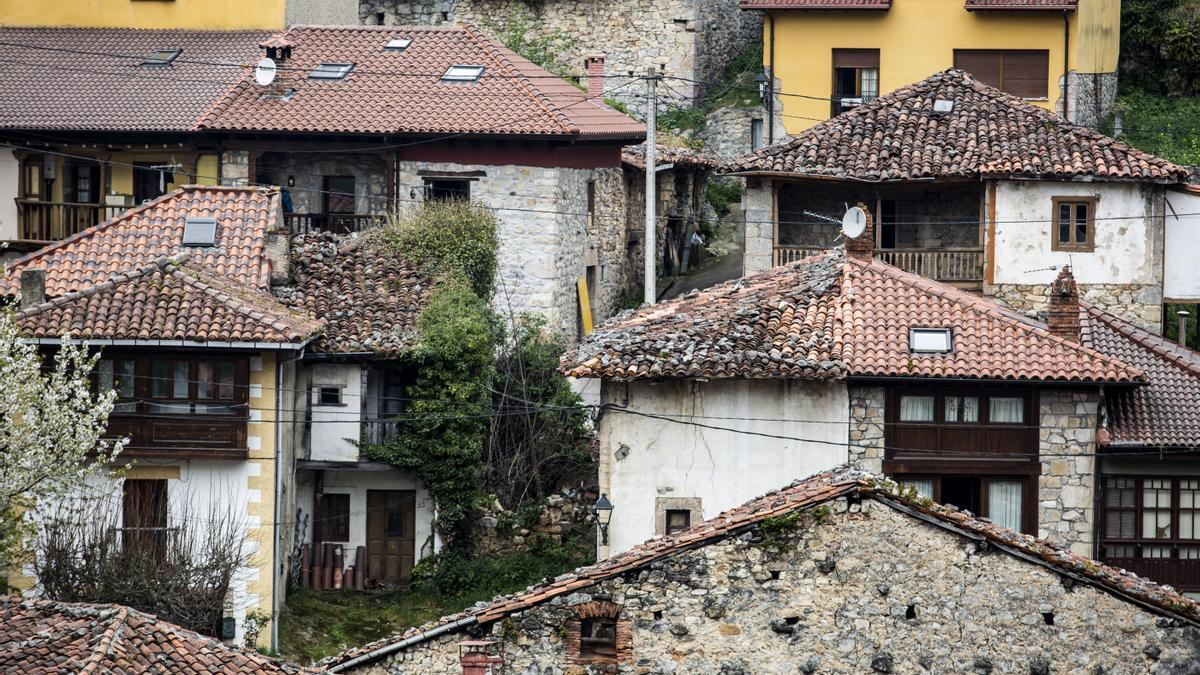 Asturianos en Cabrales: un recorrido por el municipio