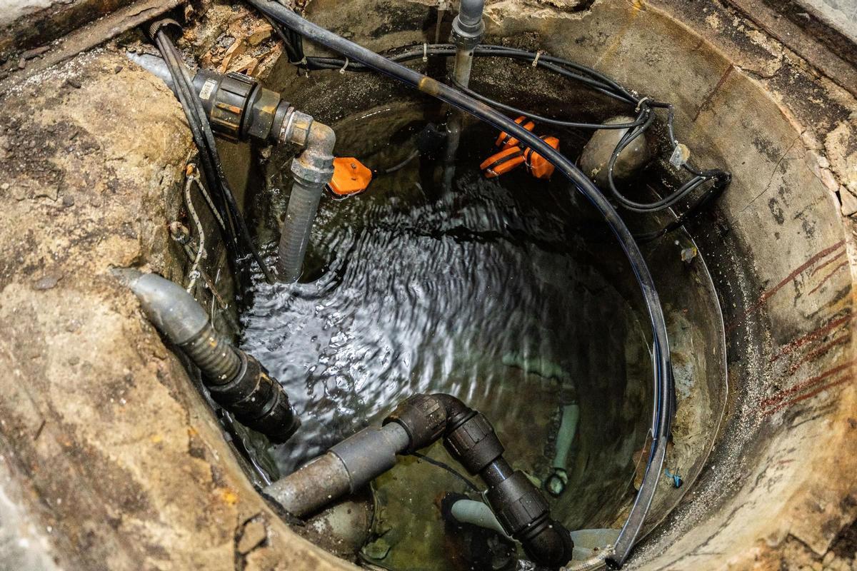 Unos depósitos de Sa Colomina permitirán aprovechar el agua que se perdía en un 'parking' del centro de Ibiza