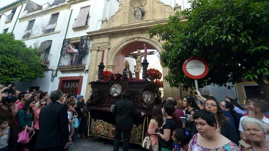 La Caridad toma la calle San Fernando