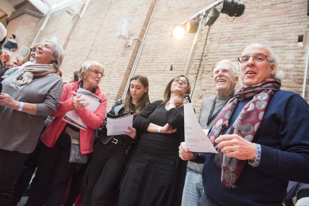 400 cantaires omplen l'antic teatre de Cal Vidal