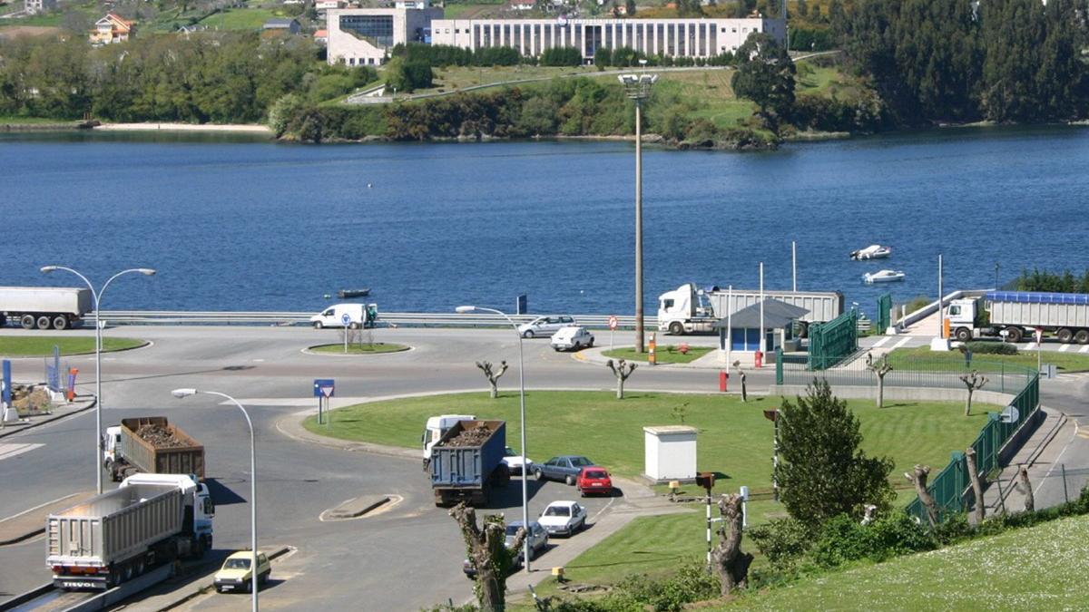 Carretera de acceso al puerto de Ferrol
