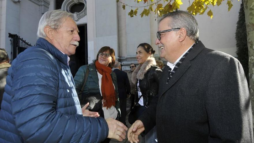 Funeral de Nicanor López Brugos en Mieres
