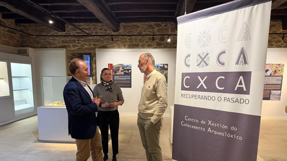 Crespo, Blanco y Almuiña en el Pazo de Liñares.