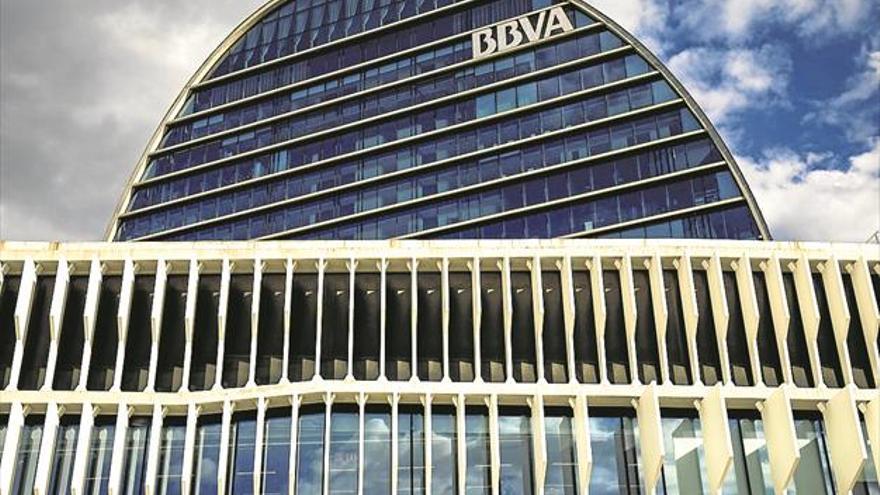 Anticorrupción pide imputar   al BBVA en el ‘caso Villarejo’