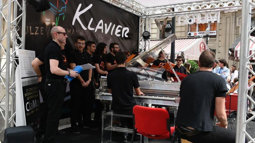 &#039;Pianos en la calle&#039; en la Plaza de las Flores