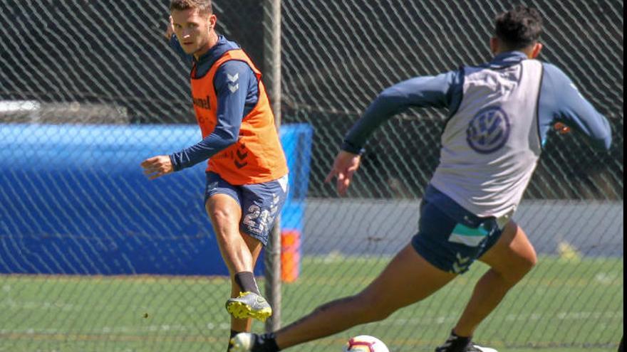 Jorge Sáenz en el entrenamiento de ayer.