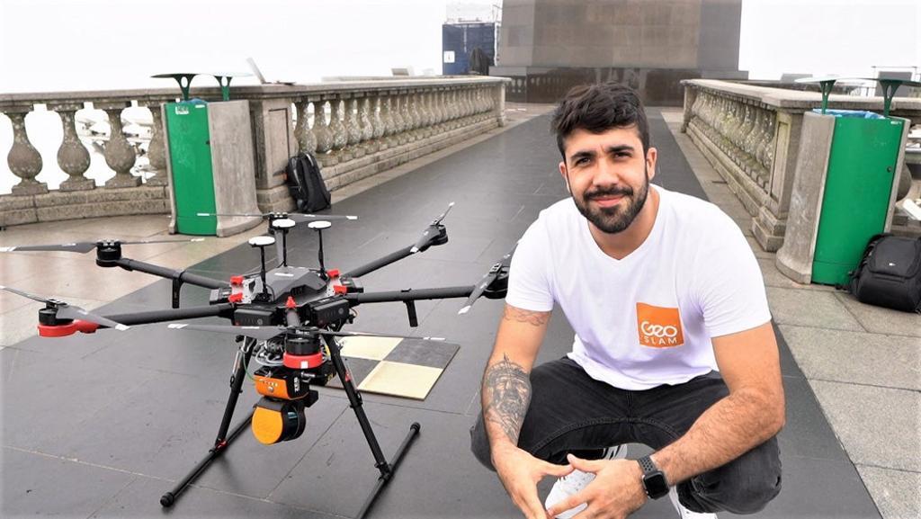 Gabriel de Barros Praxedes, gerente de la división sudamericana de GeoSLAM, responsable del escaneo del Cristo.