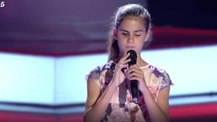 Laura, durante su actuación en &#039;La Voz Kids 4&#039;.